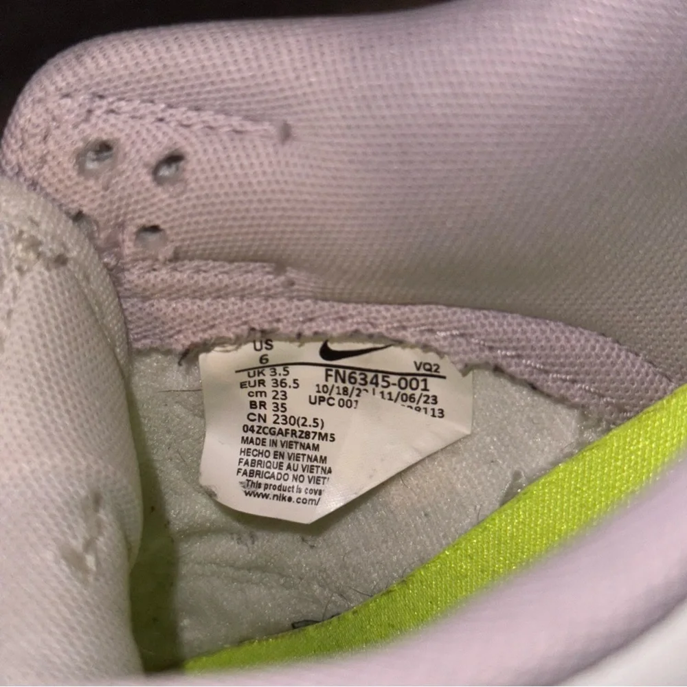 Nike Dunks Low Next Nature Size 6 - Picture 7 of 7